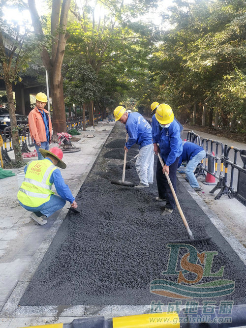 深圳中山园路透水混凝土项目施工~