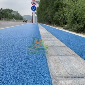 广汕公路一标透水混凝土项目完工